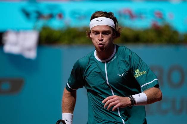April 30, 2024, Madrid, Madrid, SPAIN: Andrey Rublev of Russia in action against Tallon Griekspoor of The Netherlands during the Mutua Madrid Open 2024, ATP, Tennis Herren Masters 1000 and WTA, Tennis Damen 1000, tournament celebrated at Caja Magica on April 30, 2024 in Madrid, Spain. Madrid SPAIN - ZUMAa181 20240430_zaa_a181_040 Copyright: xOscarxJ.xBarrosox