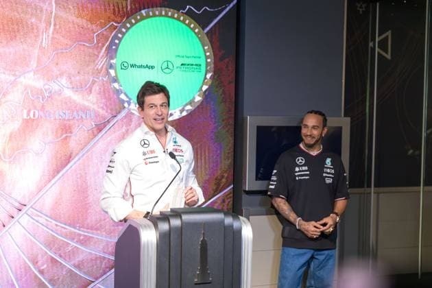 April 29, 2024, New York, New York, USA: Mercedes F1 driver Lewis Hamilton takes part in the lighting ceremony at the Empire State Building in New York City, U.S., April 29, 2024 New York USA - ZUMAc233 0470202948st Copyright: xVanessaxCarvalhox