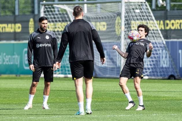 Training, Borussia Dortmund 30 04 2024 Mateu Morey Bauza Borussia Dortmund, 2 Training UEFA Champions League match Borussia Dortmund FC Paris Saint Germain, Signal Iduna Park, Dortmund 30 04 2024 Copyright: xBEAUTIFULxSPORTS Buriakovx