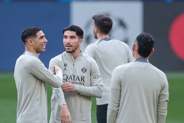30 04 2024, Football, Season 2023 2024, UEFA Champions League, UCL, Borussia Dortmund Paris Saint Germain, f l Achraf Hakimi Paris Saint Germain , Carlos Soler Paris Saint Germain , Dortmund Signal Iduna Park NRW Germany xRHR PHOTO DEx Copyright: DennisxEwert RHR-FOTOx RHR-FOTO DE