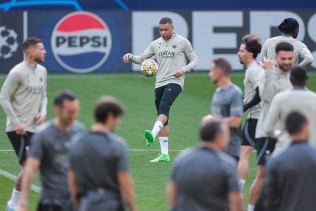 Football, CL, Paris St. Germain, Training