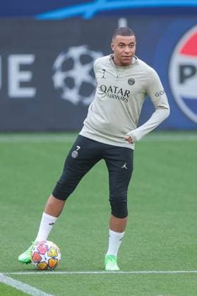 30 04 2024, Football, Season 2023 2024, UEFA Champions League, UCL, Borussia Dortmund Paris Saint Germain, Kylian Mbappe Paris Saint Germain , Dortmund Signal Iduna Park NRW Germany xRHR PHOTO DEx Copyright: DennisxEwert RHR-FOTOx RHR-FOTO DE