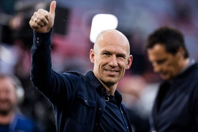 UEFA Champions League FC Bayern Munich Real Madrid 30 04 2024 Arjen Robben TV expert gives thumbs up UEFA Champions League FC Bayern Munich Real Madrid, Munich, Allianz Arena Copyright: xBEAUTIFULxSPORTS Wunderlx
