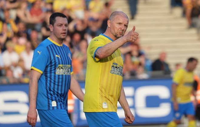 Goal celebration Juergen Rische Football, Men, Season 2023 2024, 2 BL, Eintracht Stadion, Eintracht Braunschweig Legends Match DFL REGULATIONS PROHIBIT ANY USE OF PHOTOGRAPHS AS IMAGE SEQUENCES AND OR QUASI VIDEO