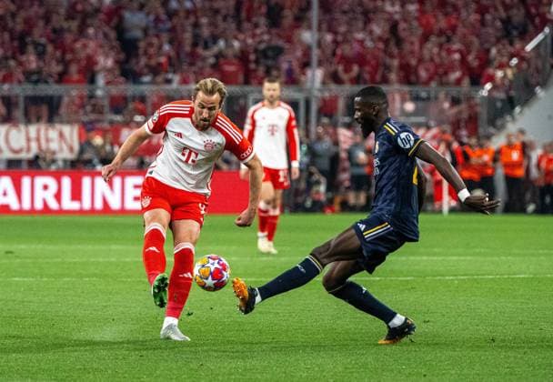 Football, Men, 2023 2024 season, Champions League semi-final, first leg , FC Bayern Munich Real Madrid, v l Harry Kane FC Bayern Munich , Antonio Rüdiger Real Madrid , 30 04 2024, Copyright: xMatthiasxKochx
