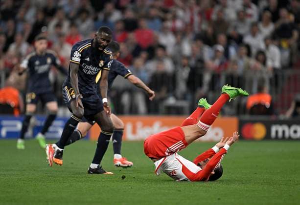 30 04 2024, Football UEFA Champions League 2023 2024 semi-final, FC Bayern Munich Real Madrid, at the Allianz Arena Munich L R Antonio Rüdiger Real Madrid and Leroy Sane Bayern Munich DFL and DFB regulations prohibit any use of photographs as image sequences and or quasi video