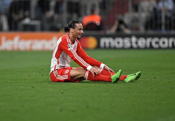 30 04 2024, Football UEFA Championsleague 2023 2024 semi-final, FC Bayern Munich Real Madrid, in the Allianz Arena Munich Leroy Sane Bayern Munich DFL and DFB regulations prohibit any use of photographs as image sequences and or quasi video
