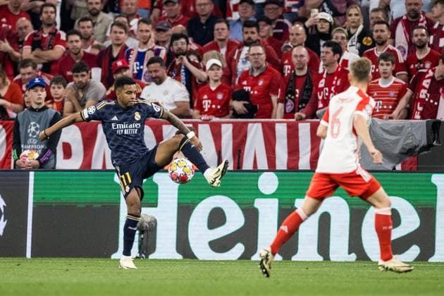 UEFA Champions League FC Bayern Munich Real Madrid 30 04 2024 duel Rodrygo Real Madrid, 11 , Joshua Kimmich FC Bayern Munich, 6 UEFA Champions League FC Bayern Munich Real Madrid, Munich, Allianz Arena Copyright: xBEAUTIFULxSPORTS Wunderlx
