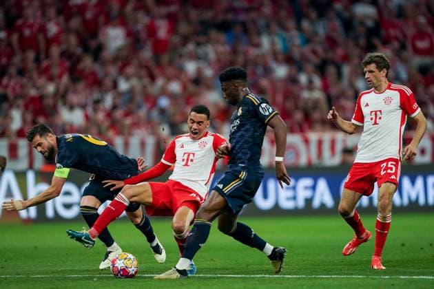 Munich, Germany, April 30th 2024: Jamal Musiala (42 Bayern Munich) gets fouled during the UEFA Champions League semifinal football match between FC Bayern Munich and Real Madrid at Allianz Arena in Munich, Germany. (Daniela Porcelli SPP) Copyright: xDanielaxPorcellix xSPPx spp-en-DaPoSp-20240430-DP102515