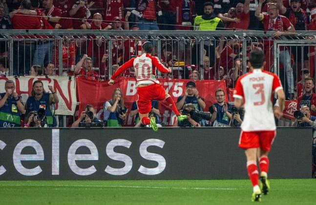 Football, Men, 2023 2024 season, Champions League semi-final, first leg , FC Bayern Munich Real Madrid, v l Leroy Sane FC Bayern Munich , Min jae Kim FC Bayern Munich , cheering after goal to 1 1, 30 04 2024, Copyright: xMatthiasxKochx
