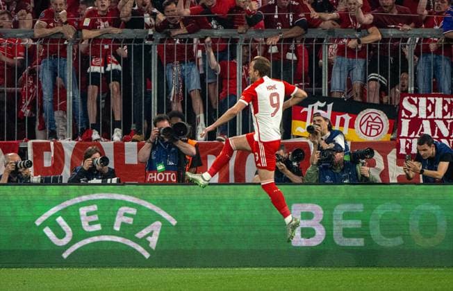 Football, Men, 2023 2024 season, Champions League semi-final, first leg , FC Bayern Munich Real Madrid, Harry Kane FC Bayern Munich , Cheers after goal to 2 1, 30 04 2024, Copyright: xMatthiasxKochx