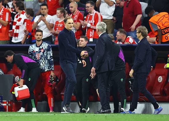 Thomas Tuchel manager of Bayern Munich shakes hands with Carlo Ancelotti manager of Real Madrid after the match Bayern Munich v Real Madrid, UEFA Champions League, Semi Final, First Leg, Football, Allianz Arena, Munich, Germany - 30 Apr 2024 EDITORIAL USE ONLY No use with unauthorised audio, video, data, fixture lists, club league logos or live services. Online in-match use limited to 120 images, no video emulation. No use in betting, games or single club league player publications. Copyright: xMichaelxZemanek Shutterstockx 14454338bo