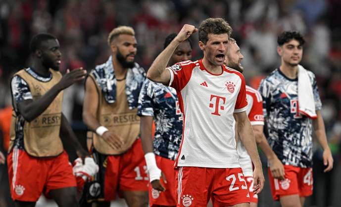 30 04 2024, Football UEFA Champions League 2023 2024 semi-final, FC Bayern Munich Real Madrid, in the Allianz Arena Munich Thomas Müller Bayern Munich remains optimistic after the 2 2 DFL and DFB regulations prohibit any use of photographs as image sequences and or quasi video