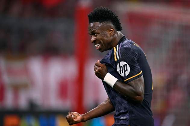 GOAL to 0 1 Vinicius Junior Real Madrid 07 Goal celebration kuesst Trikot FC Bayern Muenchen FCB vs Real Madrid Semifinal First leg 30 04 2024 DFL REGULATIONS PROHIBIT ANY USE OF PHOTOGRAPHS AS IMAGE SEQUENCES AND OR QUASI VIDEO FC Bayern Muenchen FCB vs FC Arsenal