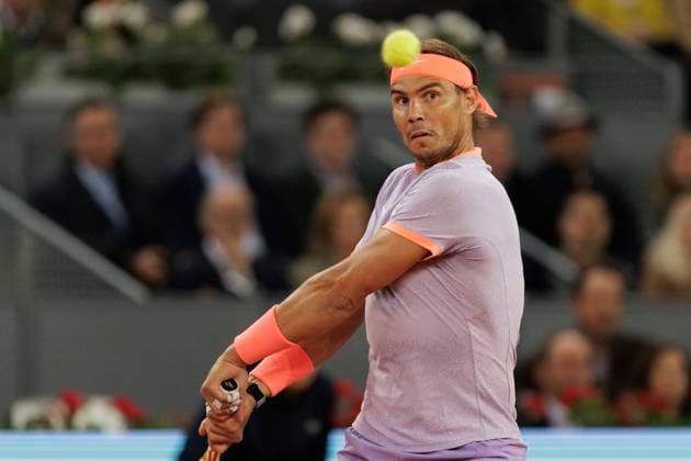 Mutua Madrid Open - Day Eight Rafael Nadal is returning the ball during his match against Jiri Lehecka on Day 9 of the Mutua Madrid Open at Caja Magica Stadium in Madrid, Spain, on April 30. Madrid Spain  Copyright: xGuillermoxMartinezx originalFilename:martinez-mutuamad240501_npxVg.jpg