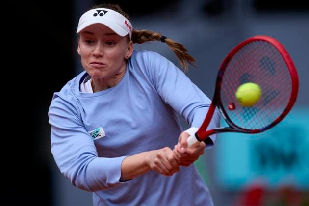 Mutua Madrid Open - Day Ten Elena Rybakina of Kazakhstan returns a shot against Yulia Putintseva of Kazakstan during day ten of the Mutua Madrid Open 2024 at Caja Magica on May 1, 2024, in Madrid, Spain. Madrid Caja Magica Madrid Spain RL_MMO24_01539 Copyright: xRicardoxLarreinax