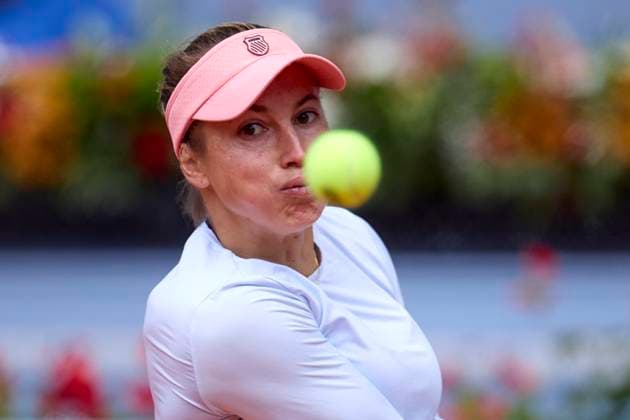 Mutua Madrid Open - Day Ten Yulia Putintseva of Kazakhstan returns a shot against Elena Rybakina of Kazakstan during day ten of the Mutua Madrid Open 2024 at Caja Magica on May 1, 2024, in Madrid, Spain. Madrid Caja Magica Madrid Spain RL_MMO24_01580 Copyright: xRicardoxLarreinax