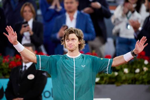Mutua Madrid Open - Day Ten Andrey Rublev celebrates after winning the match against Carlos Alcaraz of Spain during day ten of the Mutua Madrid Open 2024 at Caja Magica on May 1, 2024, in Madrid, Spain. Madrid Caja Magica Madrid Spain RL_MMO24_01724 Copyright: xRicardoxLarreinax