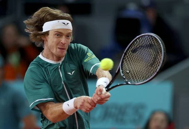 Andrey Rublev of Russia in action Mutua Madrid Open, Day 10, Tennis, La Caja Magica, Madrid, Spain - 01 May 2024  Copyright: xEllaxLing Shutterstockx 14454210cb