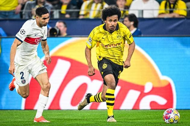DORTMUND - (l-r) Achraf Hakimi of Paris Saint Germain, Karim Adeyemi of Borussia Dortmund during the UEFA Champions League semi-final match between Borussia Dortmund and Paris Saint Germain at Signal Iduna Park on May 1, 2024 in Dortmund, Germany. ANP Hollandse Hoogte UEFA Conference League 2023 24 2023 2024 xVIxANPxSportx xGerritxvanxKeulenxIVx 497375539 originalFilename: 497375539.jpg