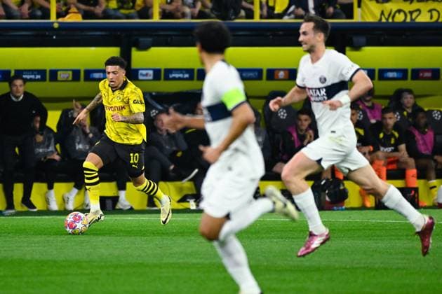 Jadon Sancho ( 10 - Borussia Dortmund ) during the UEFA Champions League match between Borussia Dortmund and Paris Saint Germain at BVB Stadion Dortmund on May 01, 2024 in Dortmund, Germany. ( Photo by federico pestellini panoramic ) - FOOTBALL : Borussia Dortmund vs Paris Saint Germain - Ligue des Champions - 01 05 2024 FedericoPestellini Panoramic 