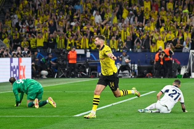Niclas Fullkrug ( 14 - Borussia Dortmund ) scores a goal during the UEFA Champions League match between Borussia Dortmund and Paris Saint Germain at BVB Stadion Dortmund on May 01, 2024 in Dortmund, Germany. ( Photo by federico pestellini panoramic ) - FOOTBALL : Borussia Dortmund vs Paris Saint Germain - Ligue des Champions - 01 05 2024 FedericoPestellini Panoramic 