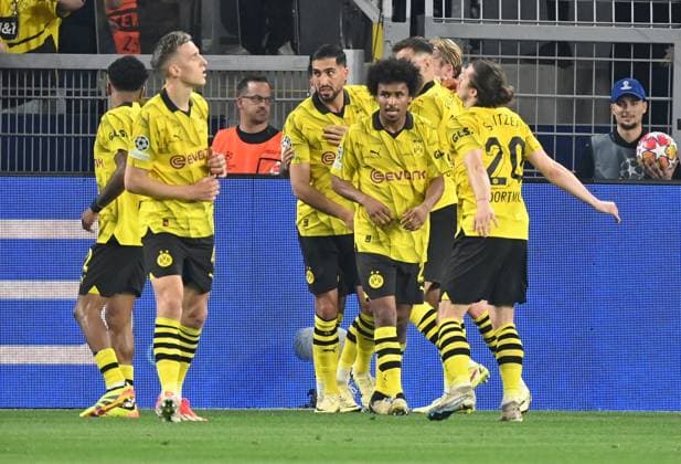 01 05 2024, xjrdrx, Football UEFA Champions League, Borussia Dortmund Paris St Germain emspor, v l Niclas Füllkrug Borussia Dortmund celebrate the goal, Der Torjubel zum 1 0 DFL DFB REGULATIONS PROHIBIT ANY USE OF PHOTOGRAPHS as IMAGE SEQUENCES and or QUASI VIDEO Dortmund
