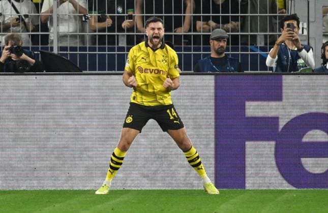 Cheers Niclas Füllkrug Borussia Dortmund 1 0 01 05 2024, Football Champions League, 2023 2024 season, semi-final first leg, Borussia Dortmund Paris St Germain Dortmund Signal Iduna Park Nordrhein Westfalen Germany Team2
