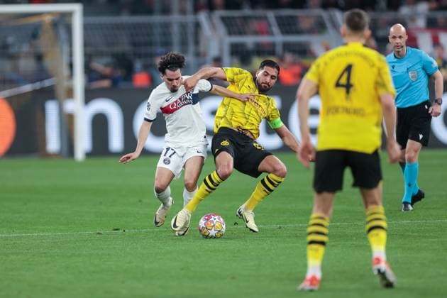 01 05 2024, Football, Season 2023 2024, UEFA Champions League, Semi-final, Borussia Dortmund Paris Saint Germain, v l Vitinha Paris Saint Germain , Emre Can Borussia Dortmund , Dortmund Signal Iduna Park NRW Germany xRHR PHOTO DEx Copyright: DennisxEwert RHR-FOTOx RHR-FOTO DE