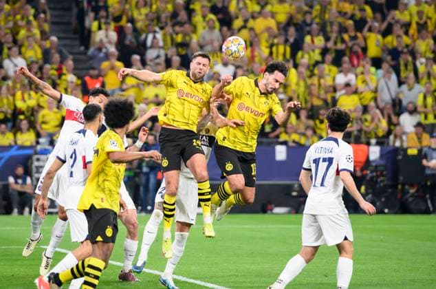 v l MARQUINHOS PSG , Achraf HAKIMI PSG , Karim David ADEYEMI DO , Niclas FUELLKRUG Füllkrug DO , Mats HUMMELS DO Action, duel, Football Champions League, semi-final, first leg, Borussia Dortmund DO Paris St Germain PSG , on 01 05 2024 in Dortmund Germany UEFA regulations prohibit any use of photographs as image sequences and or quasi video Â