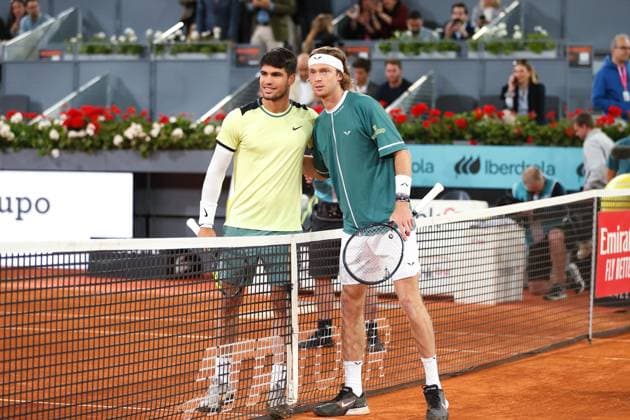 (L-R) Carlos Alcaraz (ESP), Andrey Rublev (RUS), MAY 1, 2024 - Tennis : Carlos Alcaraz and Andrey Rublev beforestart singles Quarter finals match on the ATP, Tennis Herren tour Masters 1000 Mutua Madrid Open tennis tournament at the Caja Magica in Madrid, Spain. Noxthirdxpartyxsales  (251853974)