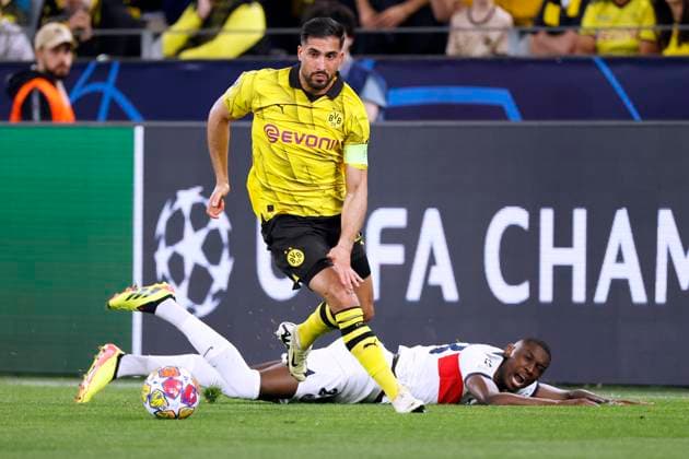 CAN Emre Kapitaen Team BVB with RUIZ Fabian UEFA Championsleague Season 2023 2024 Match Semifinal BVB Paris PSG 1 0 on 01 05 2024 in Dortmund DFL REGULATIONS PROHIBIT ANY USE OF PHOTOGRAPHS as IMAGE SEQUENCES and or QUASI VIDEO Copyright: xLacixPerenyix