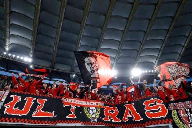 Sport Bilder des Tages . Supporters of Bayer 04 Leverkusen, UEFA Europa League 2023 2024 - Semifinals first leg, AS Roma vs Bayer 04 Leverkusen, Olimpico Stadium, May 2, 2024, Rome, Italy.