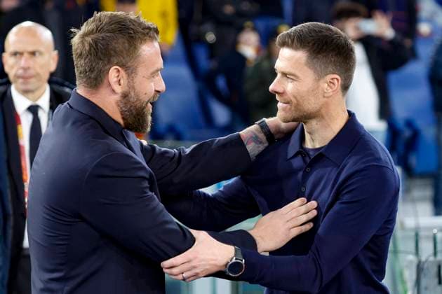 May 2, 2024, Rome, ITALY: (L-R) AS Roma s head coach Daniele De Rossi, Leverkusen s head coach Xabi Alonso during the UEFA Europa League semifinals, 1st leg soccer match between AS Roma and Bayer 04 Leverkusen at the Olimpico stadium in Rome, Italy 2 May 2024. ANSA FABIO FRUSTACI UEFA Europa League semifinals - Roma vs Bayer 04 Leverkusen  - ZUMAa110 20240502_zaf_a110_026 Copyright: xFabioxFrustacix