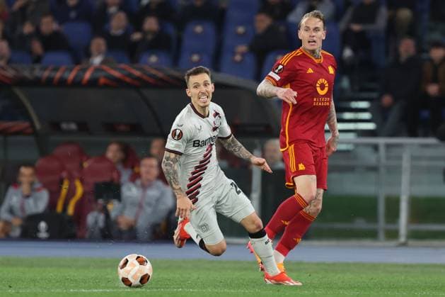 Rome, Italy 2.05.2024: Alejandro Grimaldo of Leverkusen , Rick Kasdorp of Roma during the UEFA Europa League 2023-2024, semi-finals leg 1, football match between AS Roma vs Bayer 04 Leverkusen FuSsball at Olympic Stadium in Rome.  Copyright: xMarcoxIacobucci IPAxSportx xipa-x xx IPA_45675932 IPA_Agency_IPA45675932