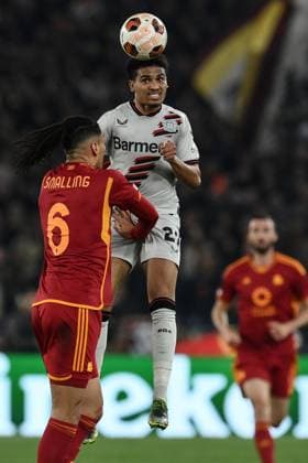 As Roma 02 05 2024 - Europa League Roma-Bayer Leverkusen foto Antonello Sammarco Image nella foto: Amine Adli-Chris Smalling 