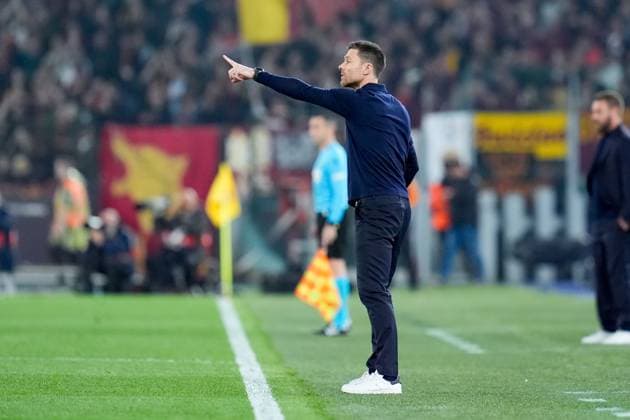 AS Roma v Bayer 04 Leverkusen - Semi-Final First Leg - UEFA Europa League 2023 24 Xabi Alonso head coach of Bayer 04 Leverkusen gestures during the UEFA Europa League 2023 24 Semi-Final first leg match between AS Roma and Bayer 04 Leverkusen at Stadio Olimpico on May 2, 2024 in Rome, Italy. Rome Stadio Olimpico Rome Italy Copyright: xGiuseppexMaffiax UEL_Roma-BayerLeverkusen_020524_DSC0350