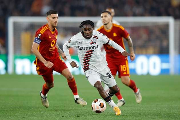 Jeremie Frimpong (Bayer 04 Leverkusen) controls the ball, UEFA Europa League 2023 2024 - Semifinals first leg, AS Roma vs Bayer 04 Leverkusen, Olimpico Stadium, May 2, 2024, Rome, Italy.