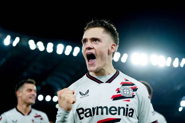 Sport Bilder des Tages AS Roma v Bayer 04 Leverkusen - Semi-Final First Leg - UEFA Europa League 2023 24 Florian Wirtz of Bayer 04 Leverkusen celebrates after scoring first goal during the UEFA Europa League 2023 24 Semi-Final first leg match between AS Roma and Bayer 04 Leverkusen at Stadio Olimpico on May 2, 2024 in Rome, Italy. Rome Stadio Olimpico Rome Italy Copyright: xGiuseppexMaffiax UEL_Roma-BayerLeverkusen_020524_LIA4169