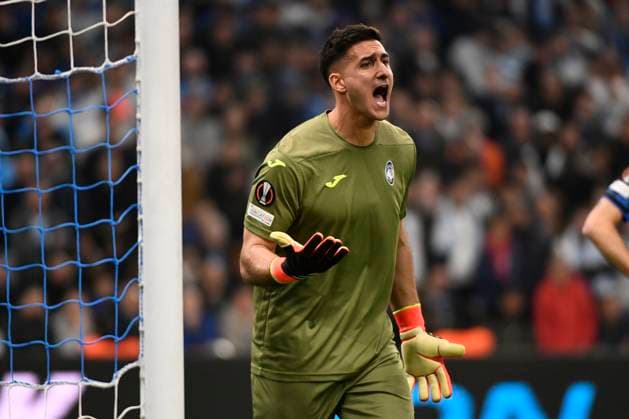 Juan MUSSO (ABC) lors de la demi-finale aller le Ligue Europa opposant l™Olympique de Marseille Ã Atalanta Bergame Calcio au Stade VÃ lodrome le 2 mai 2024 Ã Marseille, Espagne FOOTBALL : Olympique de Marseille vs. Atalanta Bergame Calcio - UEFA Europa League - 02 05 2024 ValentinaClaret Panoramic 
