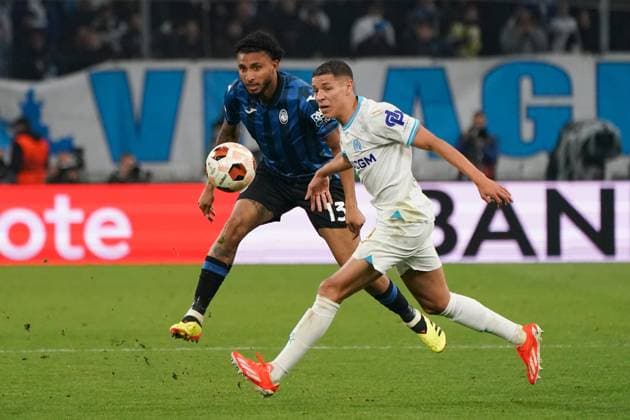 JosÃ Dos Santos Ederson (Atalanta Bergame) and Amine Harit (Olympique de Marseille) during the UEFA Europa League semifinal first leg match between Atalanta Bergame and Olympique de Marseille at Orange VÃ lodrome in Marseille. FOOTBALL : Olympique de Marseille vs Atalanta Bergame - Demi finale Europa League - Marseille - 02 05 2024 NorbertScanella Panoramic 