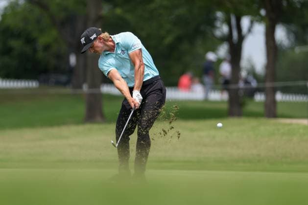 MCKINNEY, TX - MAY 02: Jake Knapp (USA) hits his approach shot on the first hole during the first round of the PGA, Golf Herren CJ CUP Byron Nelson on May 2, 2024, at TUP Craig Ranch in McKinney, TX. (Photo by David Buono Icon Sportswire) GOLF: MAY 02 PGA CJ CUP Byron Nelson EDITORIAL USE ONLY Icon240502142