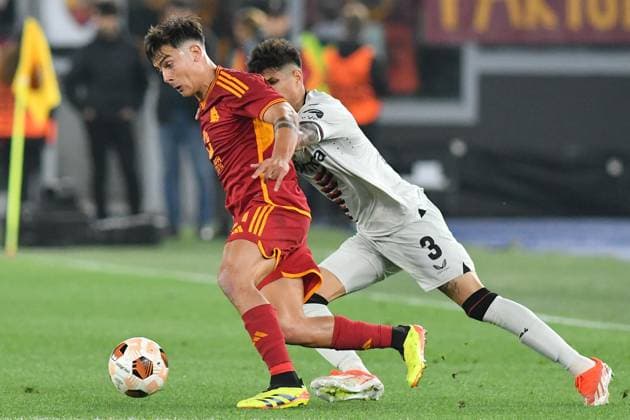 Football Europa League match - AS Roma vs Bayer 04 Leverkusen Paulo Dybala of AS Roma,Piero Hincapie of Bayer Leverkusen during the Uefa Europa League semi final first leg match AS Roma v Bayer Leverkusen at Olimpico stadium in Rome, Italy, 02nd May, 2024. Mattia Vian during AS Roma vs Bayer 04 Leverkusen, Football Europa League match in Rome, Italy, May 02 2024 Rome Italy  Copyright: xIPAxSport ABACAx