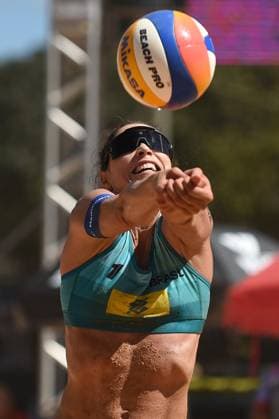 (240503) -- BRASILIA, May 3, 2024 -- Carolina Solberg of Brazil passes the ball during the main draw match between Carolina Solberg Barbara Seixas of Brazil and Esmee Bobner Zoe Vergr-Depre of Switzerland at the Volleyball World Beach Pro Tour Elite 16 2024 in Brasilia, Brazil, May 2, 2024. ) (SP)BRAZIL-BRASILIA Beach volleyball, Beachvolleyball WORLD PRO TOUR LucioxTavora 