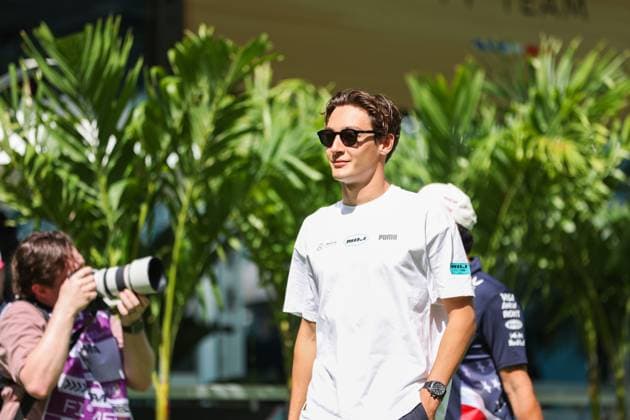 RUSSELL George (gbr), Mercedes AMG F1 Team W15, portrait during the Formula 1 Crypto.com Miami Grand Prix 2024, 6th round of the 2024 Formula One World Championship, WM, Weltmeisterschaft from May 3 to 5, 2024 on the Miami International Autodrome, in Miami, United States of America - F1 - MIAMI GRAND PRIX 2024 DPPI Panoramic  240503_R06_MIAMI_DP_AV3_2970