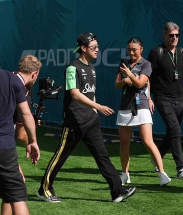 Formula 1 Crypto com Miami Grand Prix 03 05 2024, Miami International Autodrome, Miami, Formula 1 Crypto com Miami Grand Prix,pictured Zhou Guanyu CHN , Stake F1 Team Kick Sauber nordphotoxGmbHx xBratic nph00250