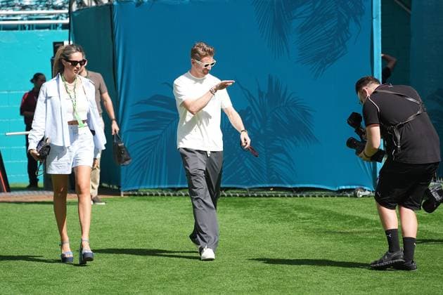 Formula 1 Crypto com Miami Grand Prix 03 05 2024, Miami International Autodrome, Miami, Formula 1 Crypto com Miami Grand Prix,pictured Nico Hülkenberg DEU , Haas F1 Team with wife Egle Ruskyte nordphotoxGmbHx xBratic nph00250