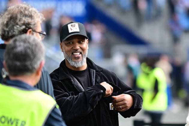 Soccer I Men I 2023 2024 I 2 Bundesliga I 32 Matchday I Hamburger SV FC St Pauli I 3 5 2024 Freisteller, Zaungast Patrick Coach Esume Hamburg Volksparkstadion Hamburg Germany Copyright: xLobeca AndreasxHannigx