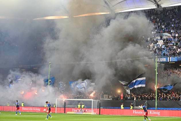 GER 2 FBL,, Hamburger SV vs FC St Pauli 03 05 2024, Volksparkstadion, Hamburg, GER 2 FBL, Hamburger SV vs FC St Pauli in the picture feature the fans of HSV send pyrotechnics before the game nordphotoxGmbH xWitke nph00002