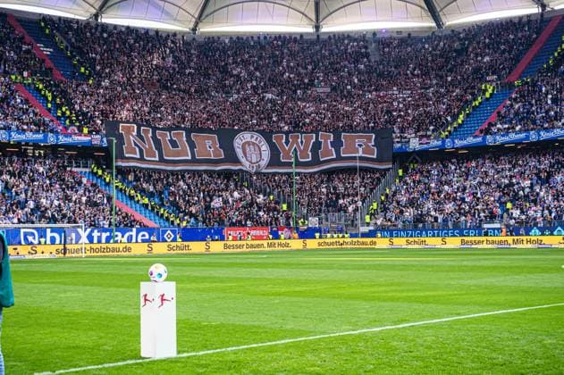 Choreography Fans Ultras FC St Pauli GER, Hamburger SV vs FC St Pauli, Football, 2 Bundesliga, Matchday 32, Season 2023 2024, 03 05 2024 DFL REGULATIONS PROHIBIT ANY USE OF PHOTOGRAPHS AS IMAGE SEQUENCES AND OR QUASI VIDEO GER, Hamburger SV vs FC St Pauli, Football, 2 Bundesliga, Matchday 32, Season 2023 2024, 03 05 2024 Hamburg Copyright: xEibner-Pressefoto MarcelxvonxFehrnx EP_MFN